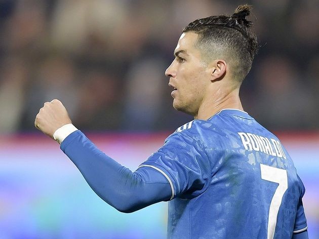 Juventus muốn gia hạn hợp đồng tới 2024 với Cristiano Ronaldo.