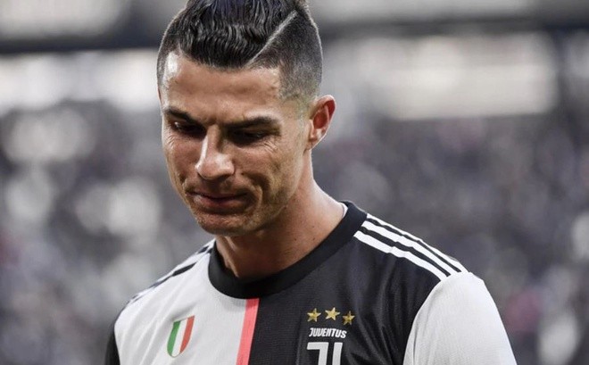Cristiano Ronaldo không bao giờ đổi áo với các cầu thủ AS Roma.