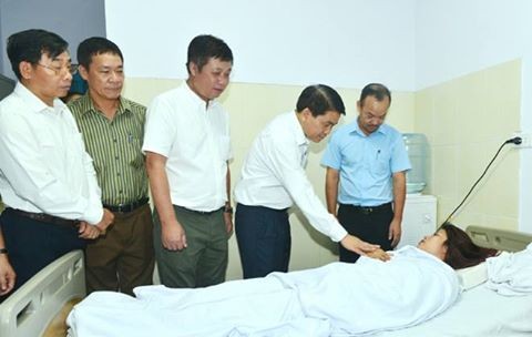 Lãnh đạo TP Hà Nội thăm hỏi công nhân bị hành hung đang điều trị tại bệnh viện