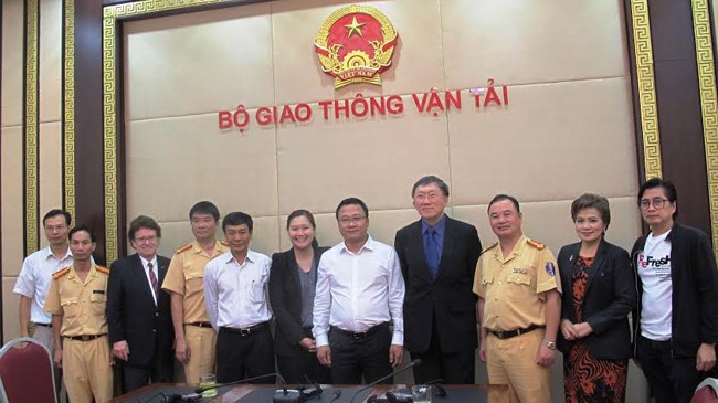 Ủy ban ATGT Quốc gia đón tiếp đoàn công tác của Thái Lan