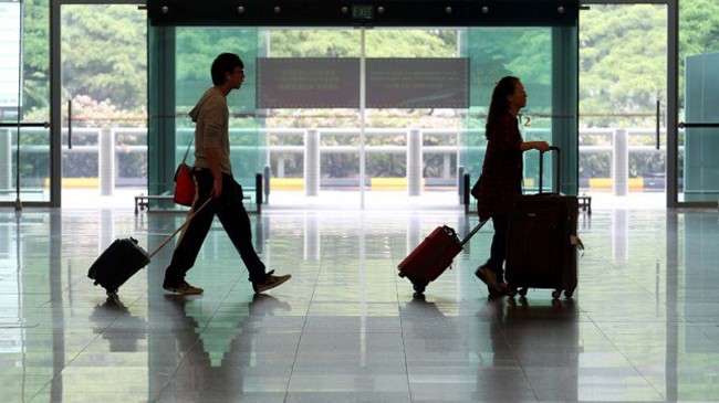 Khách du lịch tại sân bay Changi (Nguồn: AsiaOne)