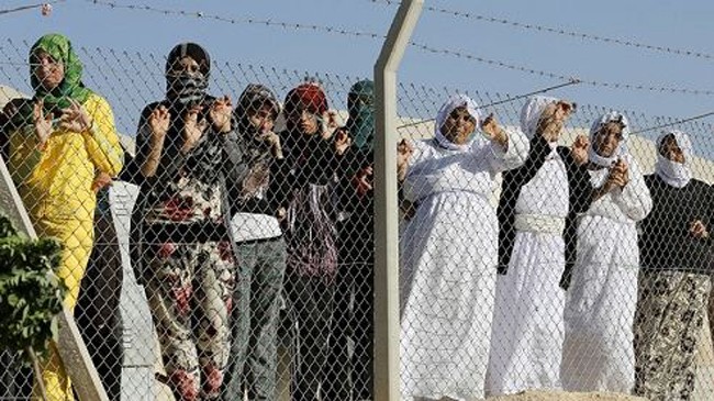 Nhiều phụ nữ ở bộ tộc thiểu số Yazidi đã bị IS bắt giữ làm nô lệ tình dục. Ảnh: Reuters