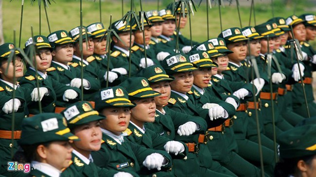 Buổi tập luyện do Bộ tư lệnh Thủ đô chủ trì chuẩn bị cho lễ kỷ niệm 70 năm Quốc khánh 2/9 tại Làng văn hóa các dân tộc Việt Nam (Đồng Mô, Sơn Tây, Hà Nội) vào chiều 25/8.