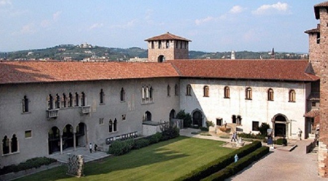 Viện bảo tàng Castelvecchio ở thành phố Verona, Ý.