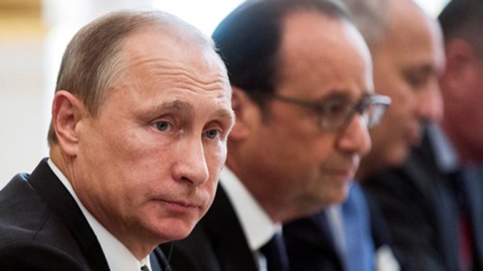 Tổng thống Nga Vladinir Putin "liên thủ " với Tổng thống Pháp François Hollande trong cuộc chiến chống IS.