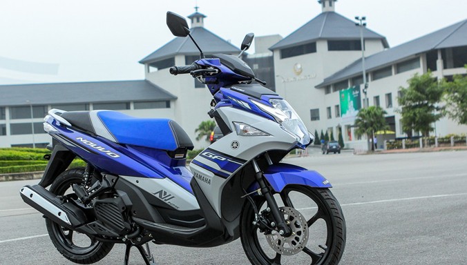 Nouvo GP thuộc thế hệ thứ 6 của dòng xe tay ga đến từ Yamaha, ra mắt hồi cuối năm ngoái. Ở thế hệ này, liên doanh xe máy Nhật Bản đã thiết kế lại và bổ sung thêm một số tính năng mới.