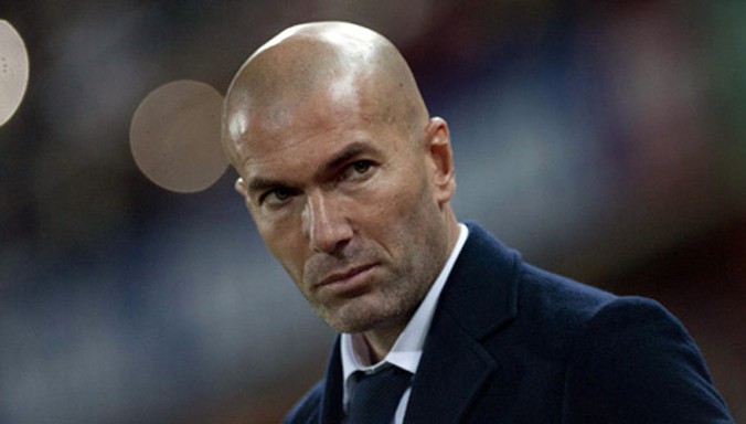 Zidane và cú thiết đầu công đánh sập Nou Camp