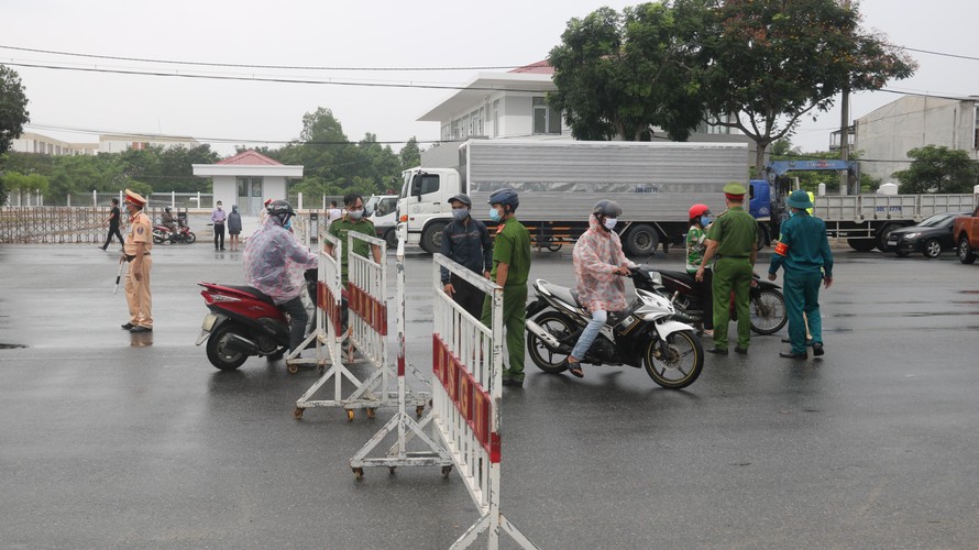 Đà Nẵng sẽ thiết lập lại các trạm kiểm soát người, phương tiện ra vào thành phố. Ảnh: Nguyễn Thành