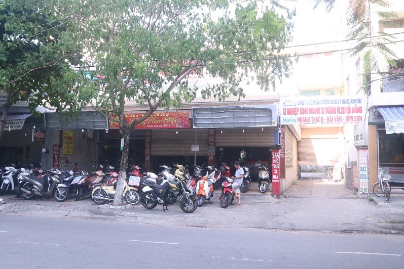Lô đất 255 Phan Chu Trinh , Đà Nẵng sẽ thu hồi, đầu tư làm bãi đậu xe. Ảnh Nguyễn Thành