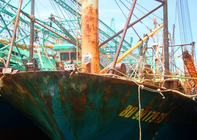 Nhiều tàu cá vỏ thép đóng theo Nghị định 67 của ngư dân Bình Định mới đi vào sử dụng đã hư hỏng nặng