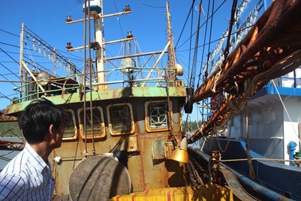 Hàng loạt tàu cá vỏ thép bị phát hiện dùng máy tàu không chính hãng, vỏ thép Trung Quốc...không đúng với hợp đồng.