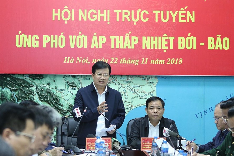 Phó Thủ tướng Trịnh Đình Dũng yêu cầu các bộ ngành, địa phương khẩn trương ứng phó với bão số 9 hình thành từ áp thấp nhiệt đới