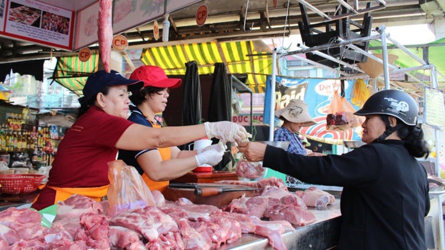 Giá thịt heo trên thị trường đang có xu hưởng giảm