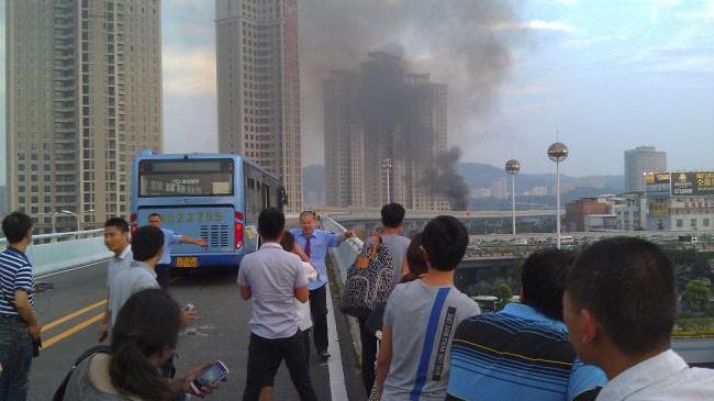 Hiện trường một vụ cháy xe bus ở tỉnh Phúc Kiến, Trung Quốc hồi tháng 6/2013