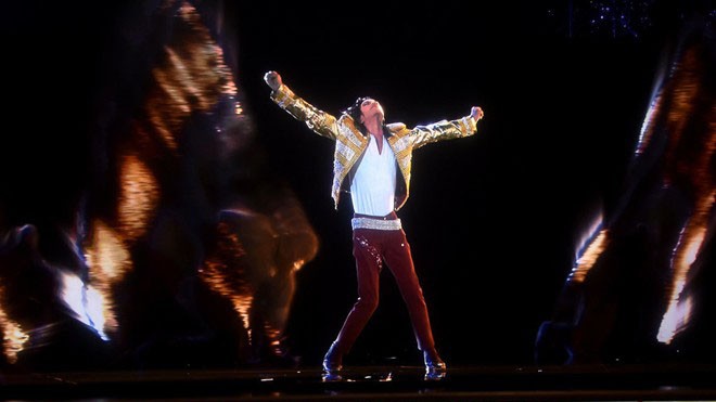 Michael Jackson “tái xuất” trên sân khấu bằng mô hình 3D tại lễ trao giải Billboard Music 