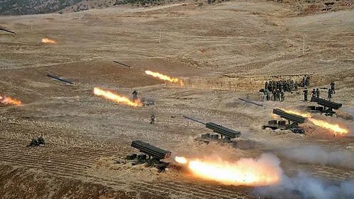 Một cuộc tập bắn pháo của Triều Tiên năm 2013