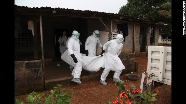Đại dịch Ebola đang bùng phát ở Tây Phi