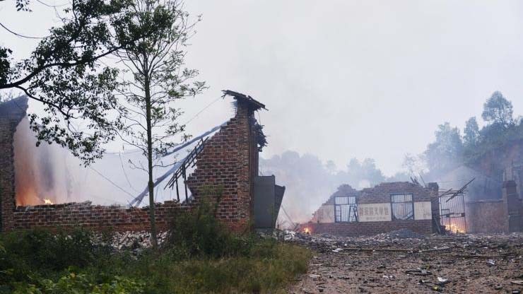 Hiện trường vụ nổ nhà máy pháo hoa ở Hồ Nam năm ngoái. 