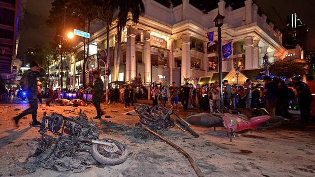 Hiện trường vụ đánh bom kinh hoàng ở Bangkok, Thái Lan