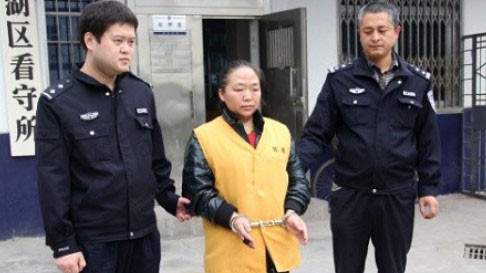 Wang Fengying bị phạt 13,5 năm tù vì giả làm công chúa lừa đảo 8 tỷ đồng.