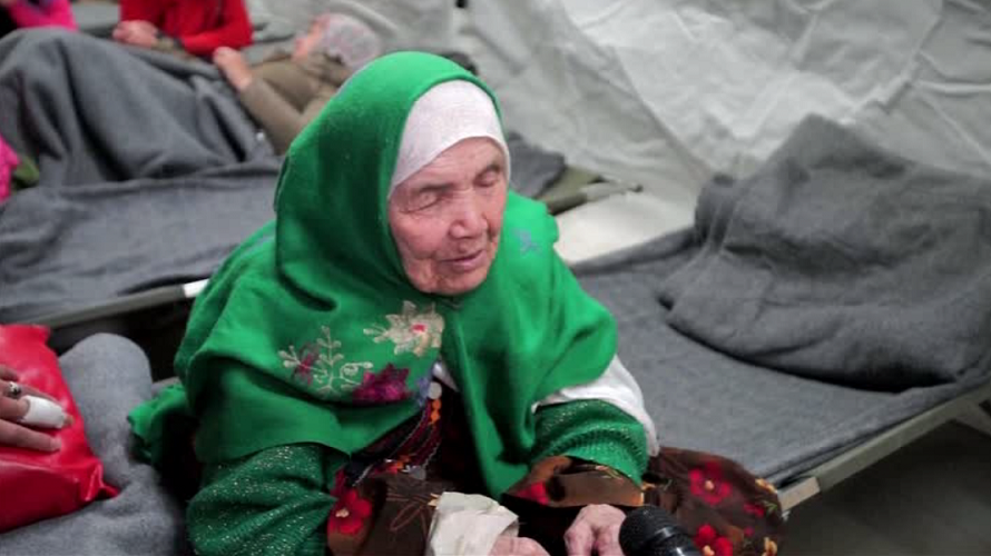 Cụ bà 105 tuổi đi bộ suốt 20 ngày để tới châu Âu