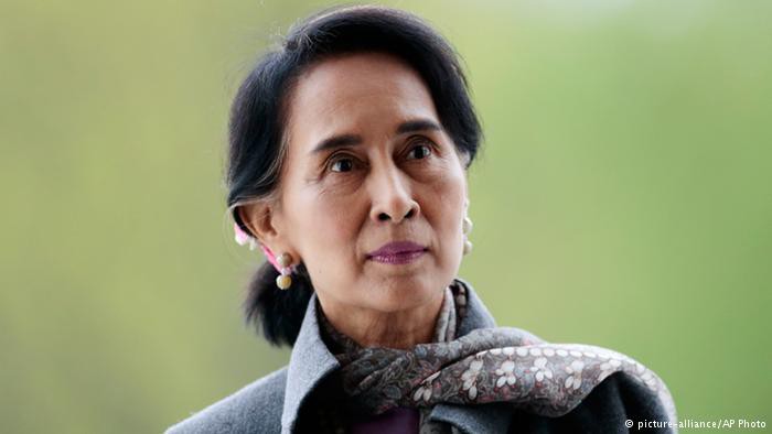 Bà Aung San Suu Kyi, lãnh đạo đảng NLD
