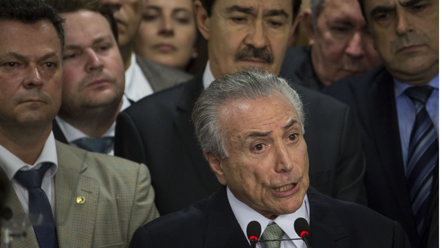 Tổng thống lâm thời Brazil Michel Temer phát biểu tại phủ tổng thống Planalto ở Brasillia hôm 12/5