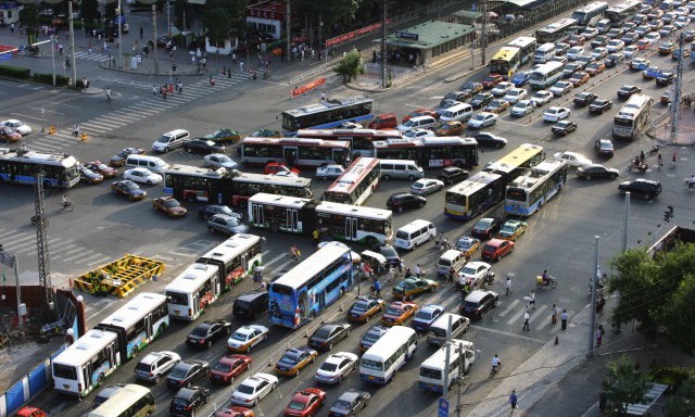 Các vụ tai nạn giao thông nghiêm trọng thường xuyên xảy ra ở Trung Quốc do luật giao thông chưa được chấp hành nghiêm chỉnh.