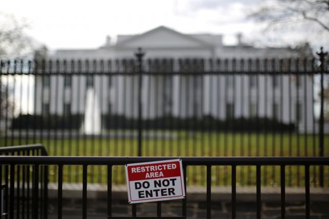 Hàng rào bảo vệ Nhà Trắng