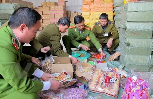 Hà Nội xử lý gần 4.000 vụ buôn lậu, tịch thu hơn 600 tỷ đồng tiền bán hàng
