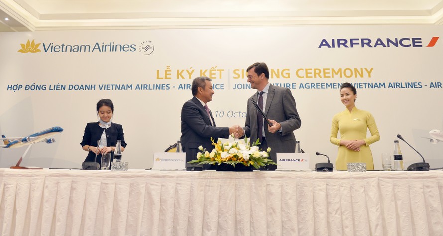 Tổng Giám đốc Vietnam Airlines và Air France ký kết hợp tác 