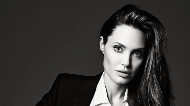 Angelina Jolie sức hút đầy quyến rũ 
