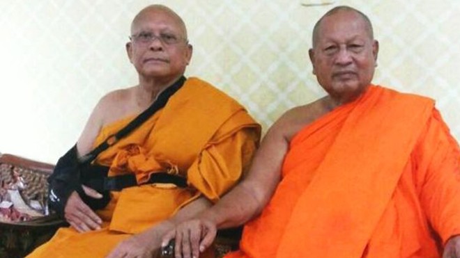 Ông Suthep Thaugsuban (trái) Ảnh: Bangkokpost.
