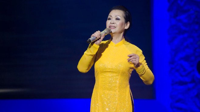 Khánh Ly khiến khán giả say lòng trong đêm diễn 