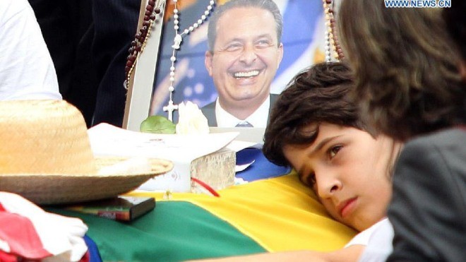 Hàng nghìn người Brazil dự lễ tang ứng viên Tổng thống thiệt mạng