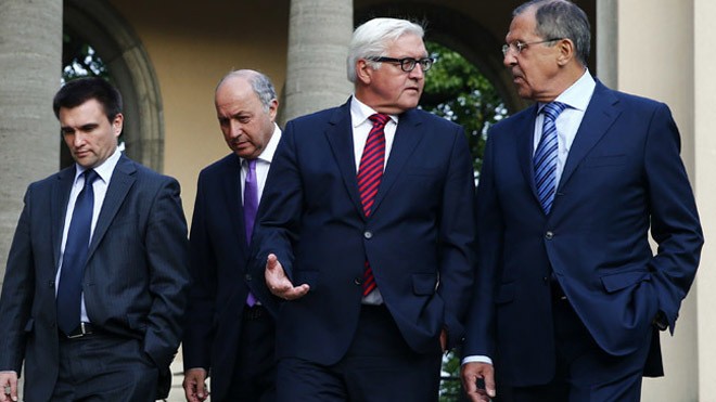Các Ngoại trưởng Ukraine, Pháp, Đức và Nga (từ trái qua phải). Ảnh: RT