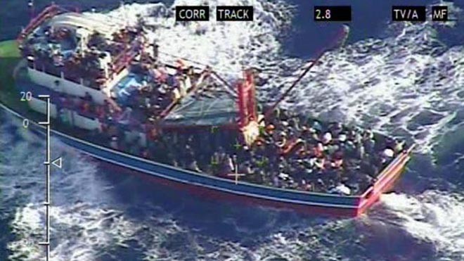 Chiếc tàu đánh cá gặp nạn ngoài bờ biển Síp hôm 24/9.