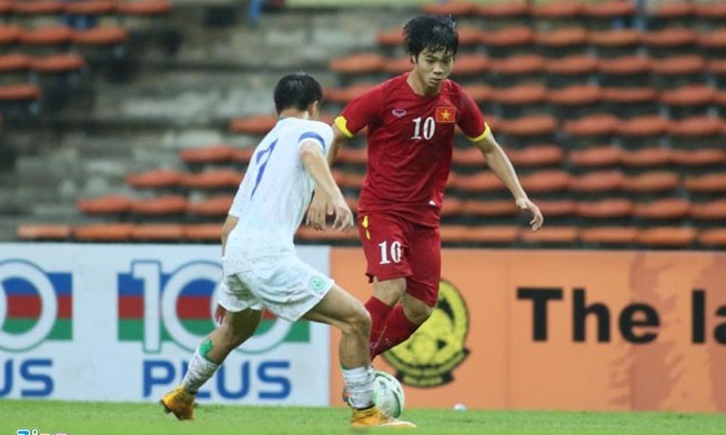 Công Phượng lập hat-trick vào lưới U23 Macau. Ảnh: Zing