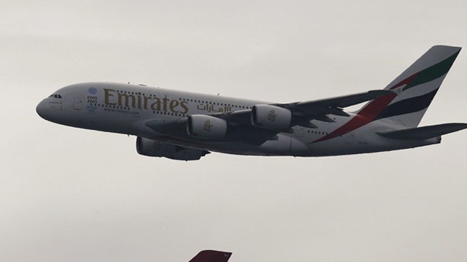 Một máy bay của hãng Emirates Airlines.