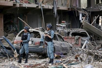 Hiện trường vụ nổ bom ở Kabul, Afghanistan. 