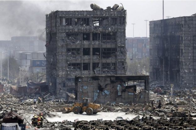 Vụ nổ Thiên Tân khiến nhiều người thương vong, gây thiệt hại tài sản khổng lồ. Ảnh: BBC