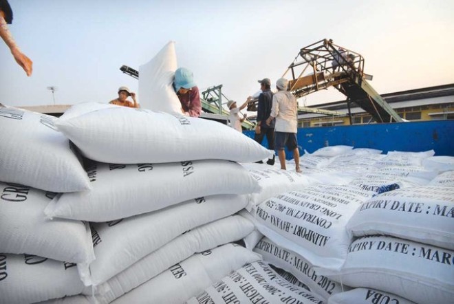 Việt Nam ký bán khoảng 1 triệu tấn gạo