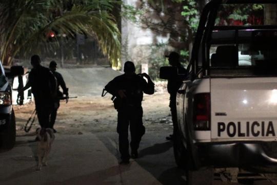 Cảnh sát tuần tra tại khu vực Acapulco, bang Guerrero hôm 21/1/2016. Ảnh: Ibtimes