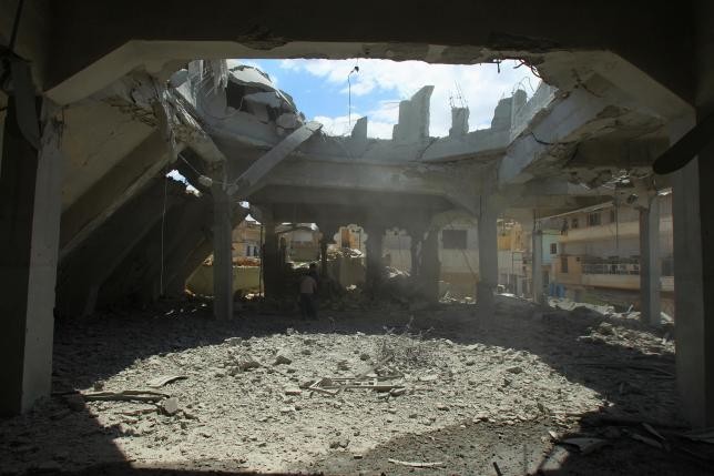 Khu vực bị phá hủy bởi không kích ở Binnish, tỉnh Idlib, Syria