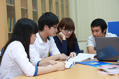 Ra mắt chương trình học trực tuyến đầu tiên ở Việt Nam