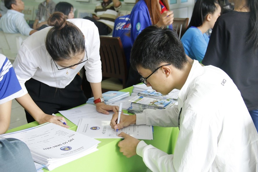 Đại học Sài Gòn, đại học Hoa Sen, đại học Văn Hiến công bố điểm chuẩn