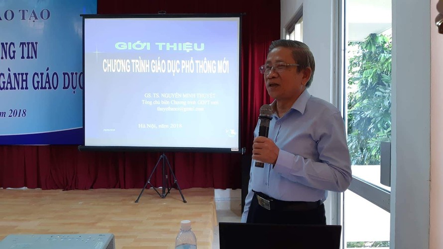 GS Nguyễn Minh Thuyết cho biết, sẽ công bố chương trình Giáo dục phổ thông mới vào tháng 10