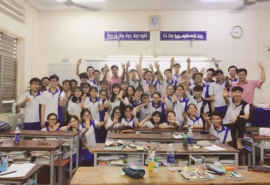 Lớp 12A3 của trường THCS- THPT Nguyễn Khuyên, TPHCM