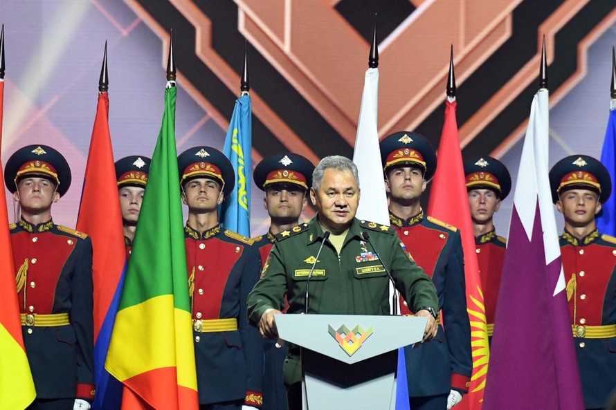 Bộ trưởng Quốc phòng Nga Sergei Shoigu phát biểu bế mạc Army Games 2020. Ảnh: QĐND