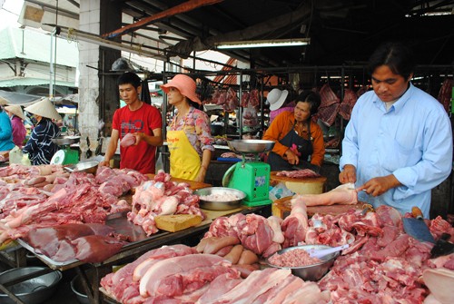 Giá thịt lợn tăng khiến CPI tăng 0,92%. ảnh minh hoạ internet
